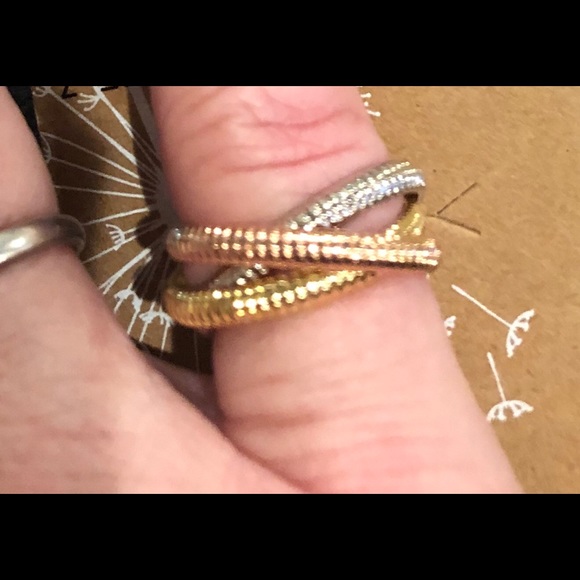Triple Band Ring. - Picture 3 of 3